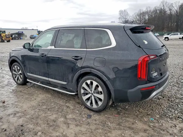 5XYP3DHC2LG090696 2020 KIA TELLURIDE - Image 2