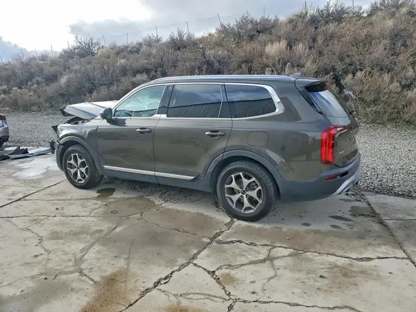 5XYP3DHC2MG107143 2021 KIA TELLURIDE - Image 2