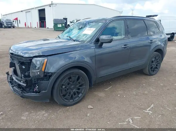 5XYP3DHC2MG177046 2021 KIA TELLURIDE - Image 2