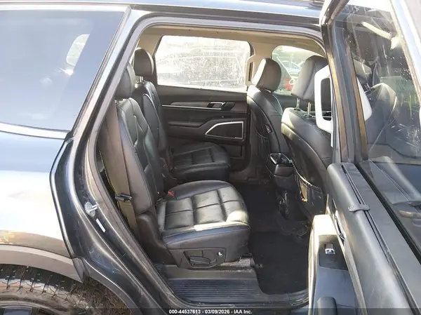 5XYP3DHC2NG278105 2022 KIA TELLURIDE - Image 8