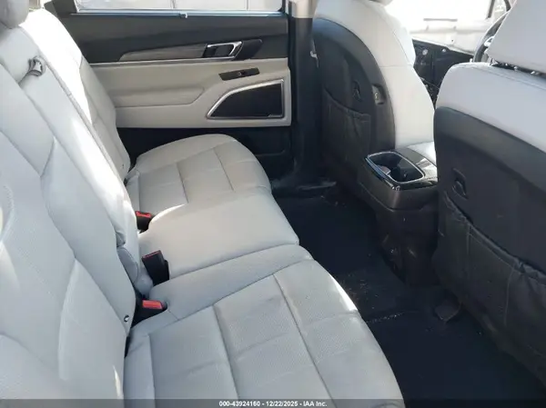 5XYP3DHC3LG008149 2020 KIA TELLURIDE - Image 8