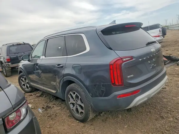 5XYP3DHC3LG013755 2020 KIA TELLURIDE - Image 2