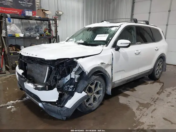 5XYP3DHC3LG034668 2020 KIA TELLURIDE - Image 2