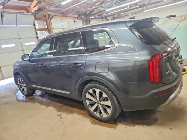 5XYP3DHC3LG082512 2020 KIA TELLURIDE - Image 2