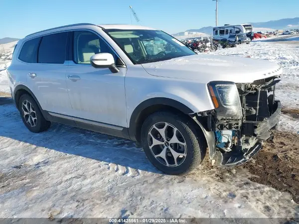 5XYP3DHC3NG247588 2022 KIA TELLURIDE - Image 1