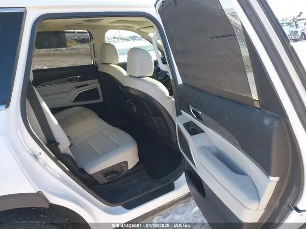 5XYP3DHC3NG247588 2022 KIA TELLURIDE - Image 8