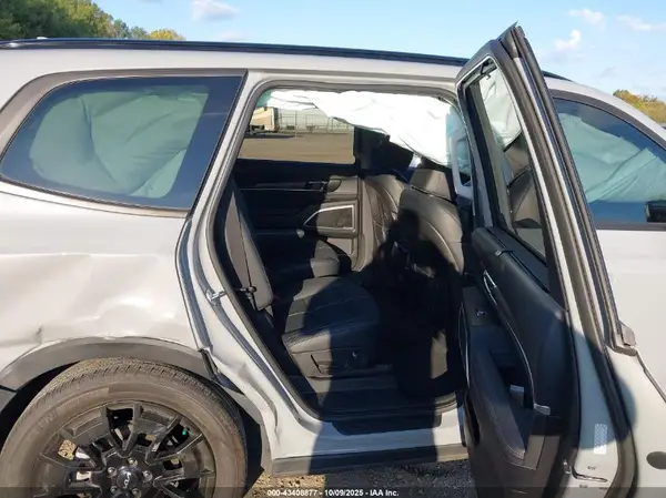 5XYP3DHC3NG307546 2022 KIA TELLURIDE - Image 8