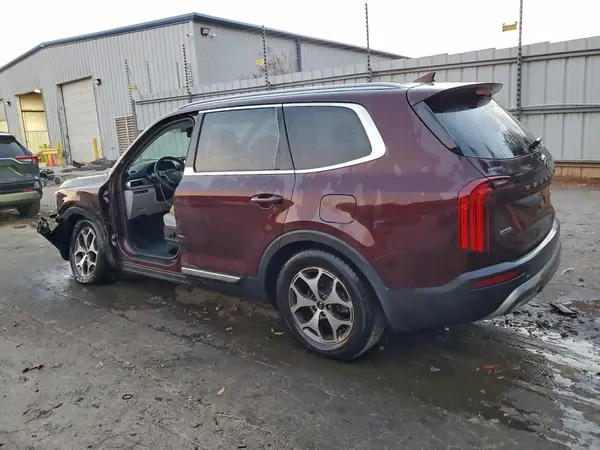 5XYP3DHC4LG044030 2020 KIA TELLURIDE - Image 2