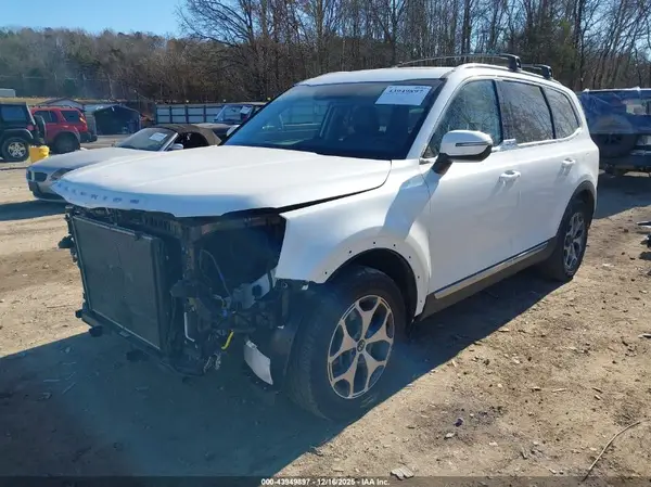 5XYP3DHC6LG048581 2020 KIA TELLURIDE - Image 2