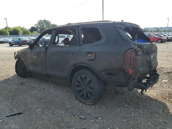 5XYP3DHC6LG054445 2020 KIA TELLURIDE - Image 2