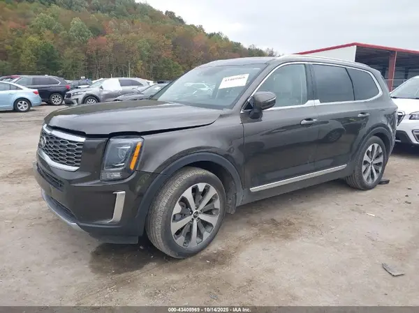 5XYP3DHC6LG057684 2020 KIA TELLURIDE - Image 2