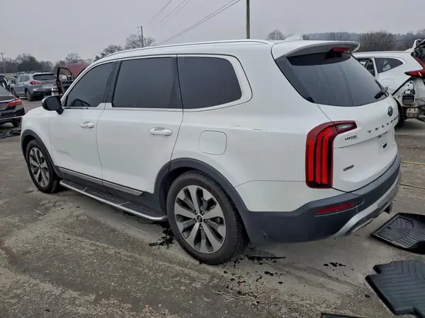 5XYP3DHC6LG070113 2020 KIA TELLURIDE - Image 2