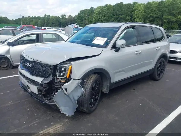 5XYP3DHC6NG227237 2022 KIA TELLURIDE - Image 2