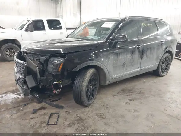 5XYP3DHC6NG301501 2022 KIA TELLURIDE - Image 2