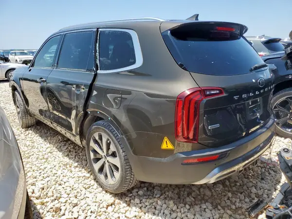5XYP3DHC7LG079306 2020 KIA TELLURIDE - Image 2