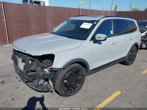 5XYP3DHC7MG184395 2021 KIA TELLURIDE - Image 2