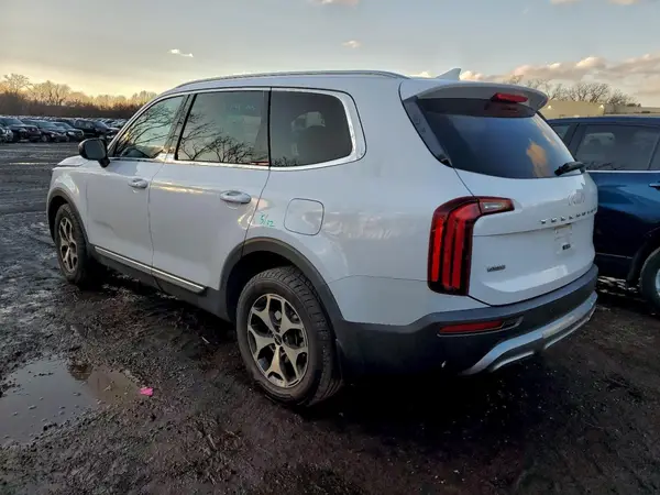 5XYP3DHC7NG221835 2022 KIA TELLURIDE - Image 2