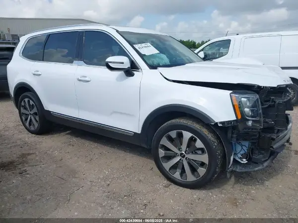 5XYP3DHC7NG226209 2022 KIA TELLURIDE - Image 1