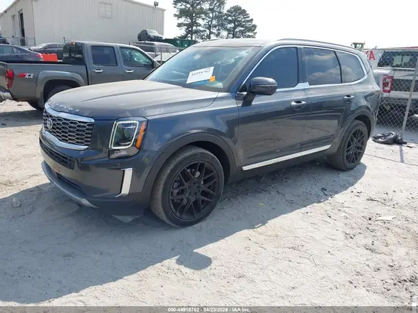 5XYP3DHC8LG002847 2020 KIA TELLURIDE - Image 2