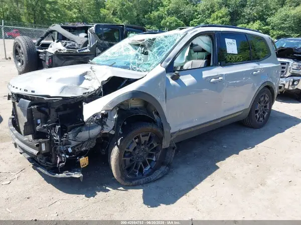 5XYP3DHC8MG160283 2021 KIA TELLURIDE - Image 2