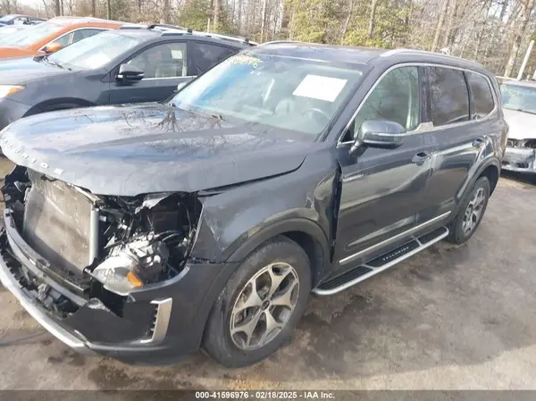 5XYP3DHC8MG192246 2021 KIA TELLURIDE - Image 2