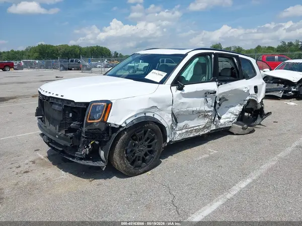5XYP3DHC8NG297533 2022 KIA TELLURIDE - Image 2