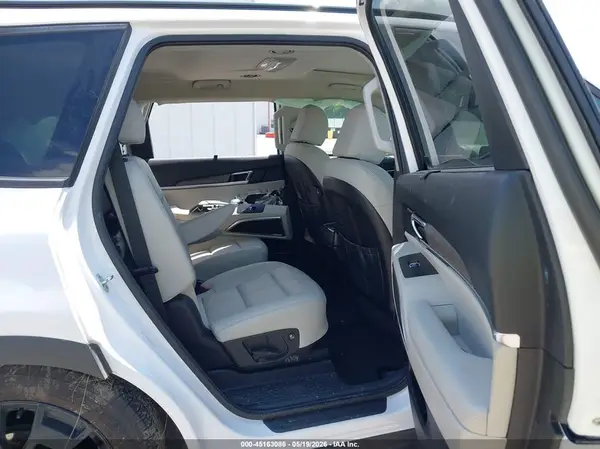 5XYP3DHC8NG297533 2022 KIA TELLURIDE - Image 8