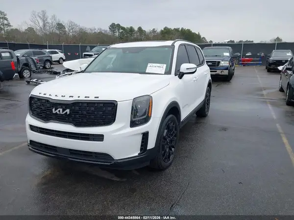 5XYP3DHC8NG311477 2022 KIA TELLURIDE - Image 2