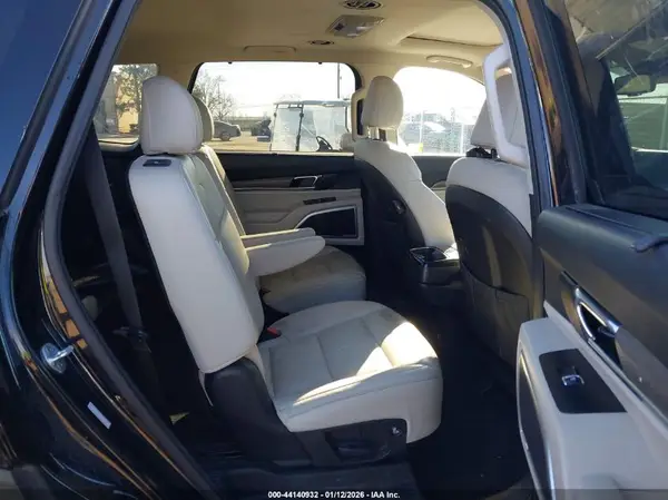 5XYP3DHC9MG107365 2021 KIA TELLURIDE - Image 8
