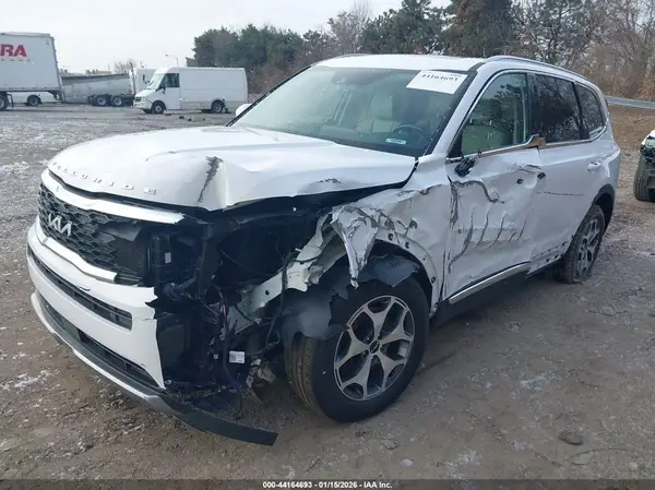 5XYP3DHC9NG209587 2022 KIA TELLURIDE - Image 2