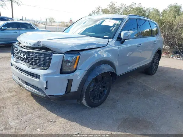 5XYP3DHC9NG230391 2022 KIA TELLURIDE - Image 2