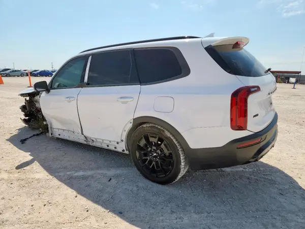 5XYP3DHC9NG267327 2022 KIA TELLURIDE - Image 2
