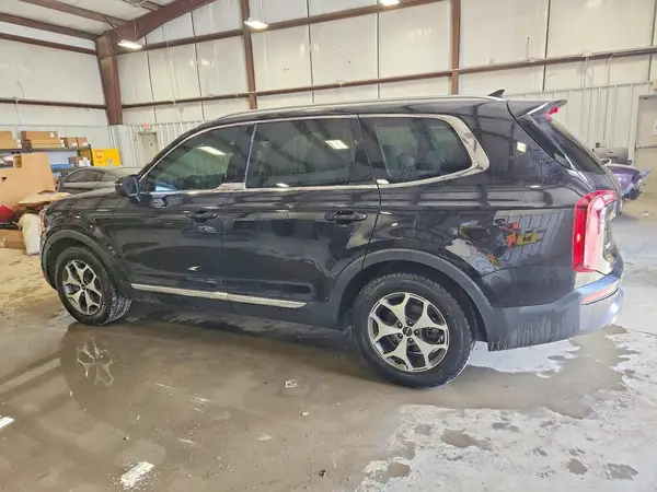 5XYP3DHC9NG317630 2022 KIA TELLURIDE - Image 2