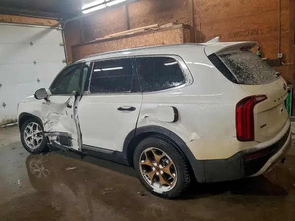 5XYP3DHCXLG001375 2020 KIA TELLURIDE - Image 2