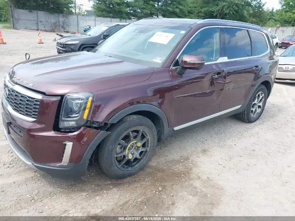 5XYP3DHCXLG014241 2020 KIA TELLURIDE - Image 2