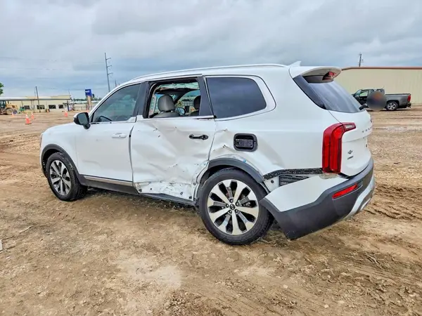 5XYP3DHCXLG055730 2020 KIA TELLURIDE - Image 2