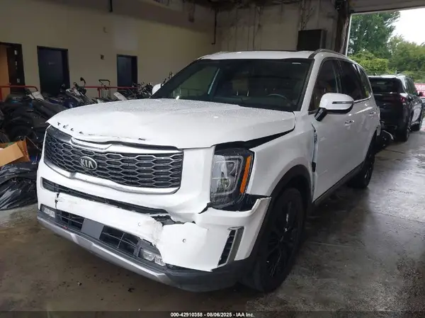 5XYP548C5MG108314 2021 KIA TELLURIDE - Image 2