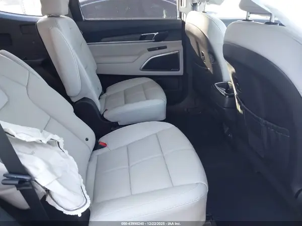 5XYP54GC4PG343647 2023 KIA TELLURIDE - Image 8