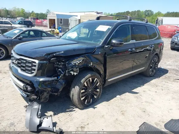 5XYP54GC9PG405379 2023 KIA TELLURIDE - Image 2