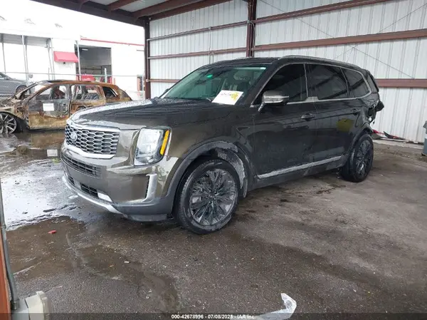 5XYP54HC0LG045105 2020 KIA TELLURIDE - Image 2
