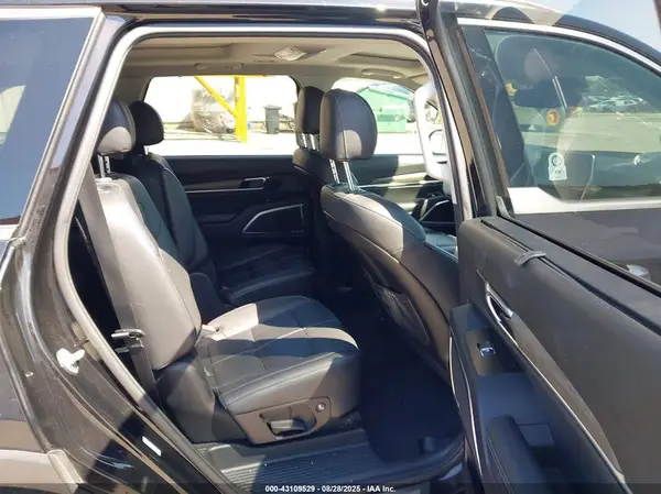 5XYP54HC0MG152012 2021 KIA TELLURIDE - Image 8
