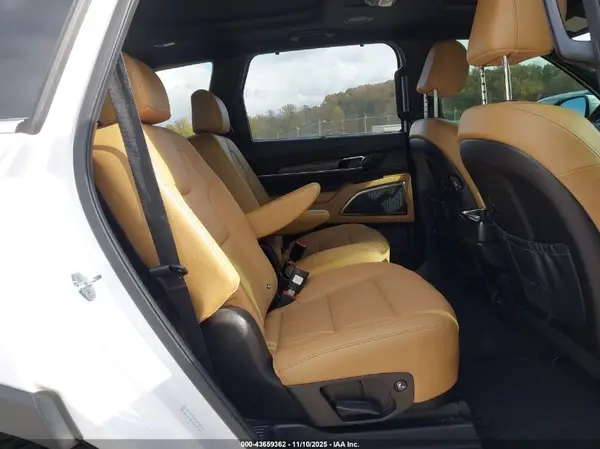 5XYP54HC0MG194244 2021 KIA TELLURIDE - Image 8