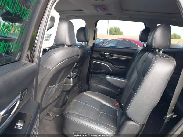 5XYP54HC1LG025106 2020 KIA TELLURIDE - Image 8