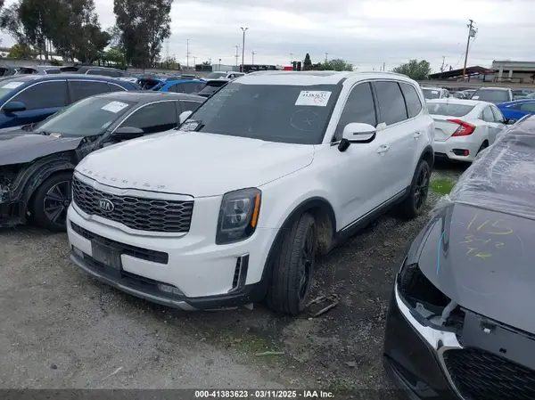 5XYP54HC1MG129130 2021 KIA TELLURIDE - Image 2