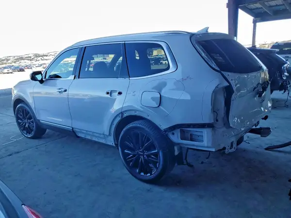 5XYP54HC1NG227088 2022 KIA TELLURIDE - Image 2