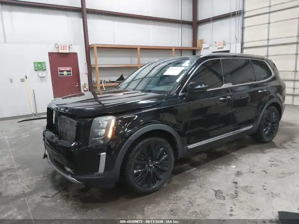 5XYP54HC2LG030735 2020 KIA TELLURIDE - Image 2