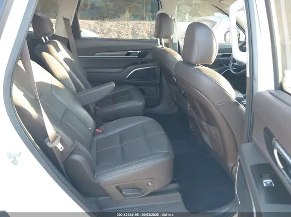 5XYP54HC2MG131131 2021 KIA TELLURIDE - Image 8
