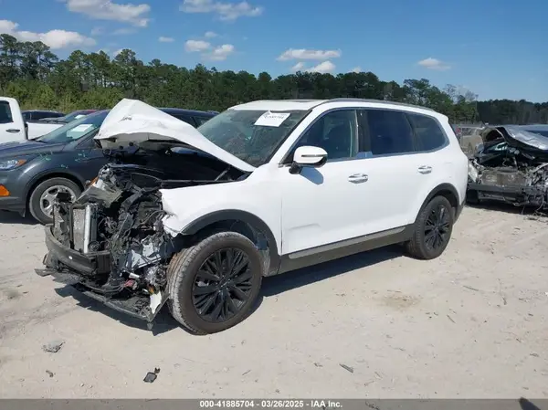 5XYP54HC2NG218464 2022 KIA TELLURIDE - Image 2