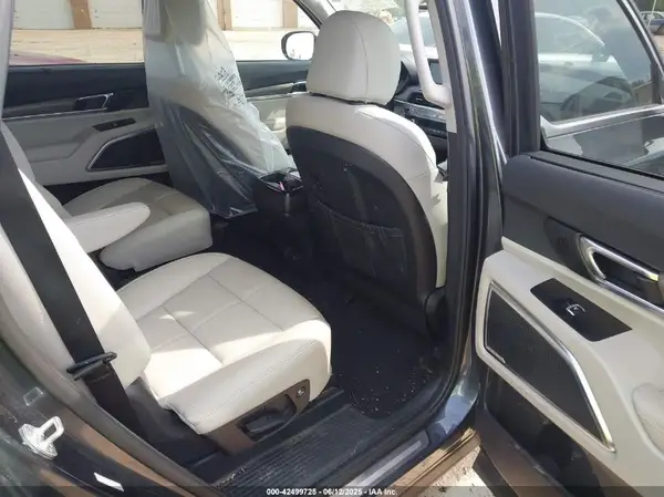 5XYP54HC2NG266272 2022 KIA TELLURIDE - Image 8