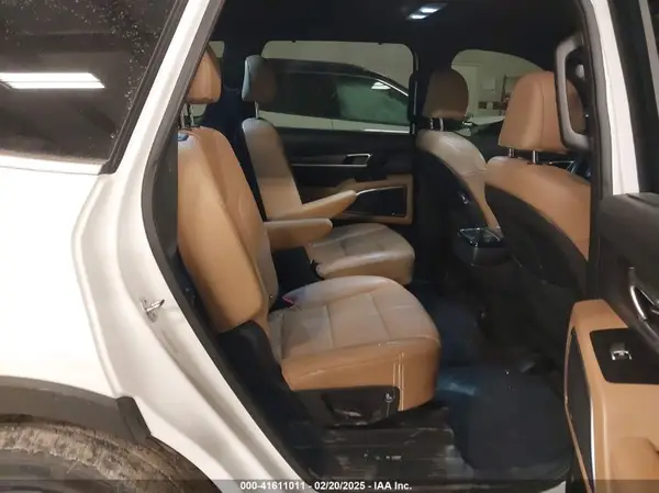 5XYP54HC3LG026399 2020 KIA TELLURIDE - Image 8